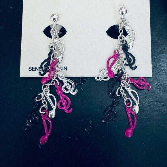 Jewelry - Music Musical Notes Cascading Earrings